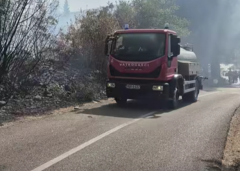 Mještani i vatrogasci zajedno gasili požar u Salakovcu: Vatra pod kontrolom