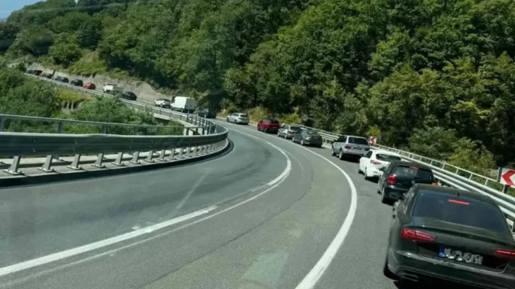 Stručnjak za saobraćaj predlaže rješenja za haos na Bradini: Postoji li alternativni put prema jugu?