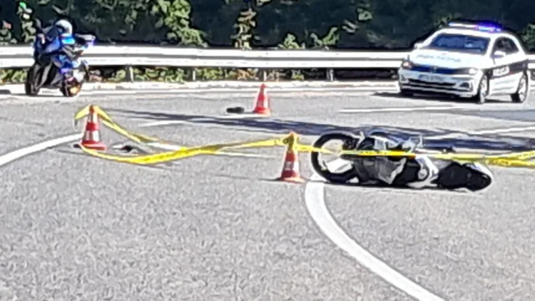 Stravična nesreća na magistralnom putu u Hercegovini: Poginuo motociklista