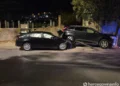 Nesreća usred noći u Mostaru: Vozačica udarila u parkirani automobil